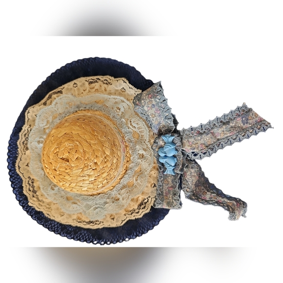 Goldilocks Porcelain Doll by Dianna Effner - Picture 4 of 7